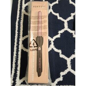 Foxy Bae Curling Iron 25mm in rose gold
